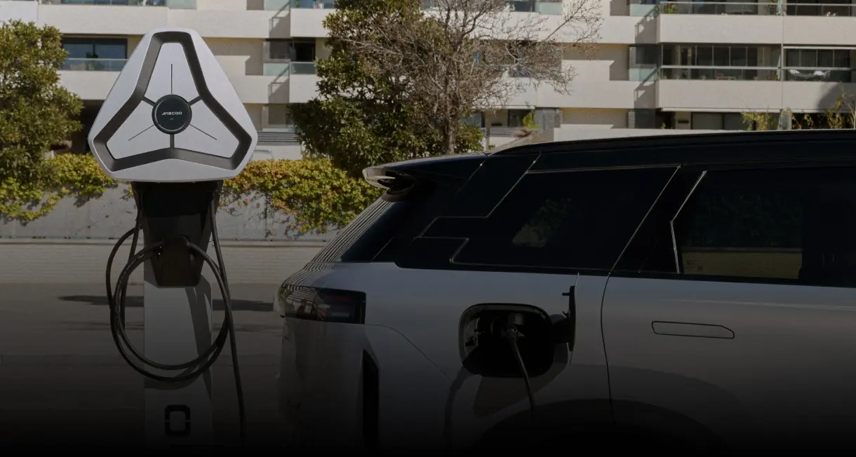 Autonomía eléctrica 90 km